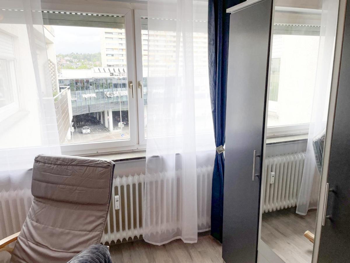 Perfekte 1,5 Wohnung Zentral In Leonberg Gegenueber Einkaufzentrum ภายนอก รูปภาพ