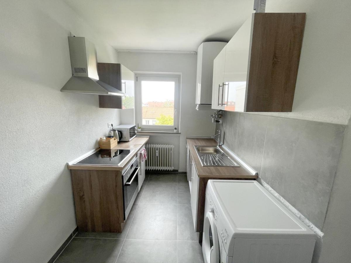 Perfekte 1,5 Wohnung Zentral In Leonberg Gegenueber Einkaufzentrum ภายนอก รูปภาพ