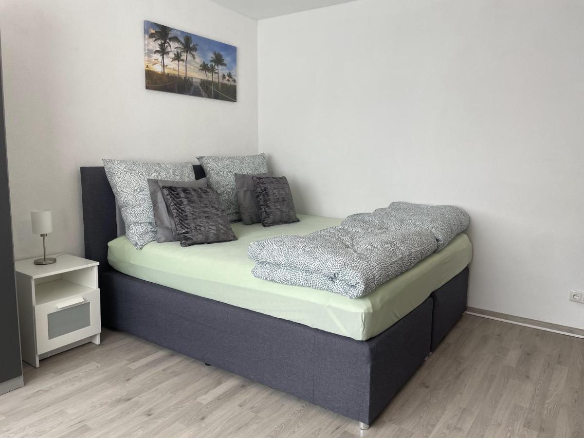 Perfekte 1,5 Wohnung Zentral In Leonberg Gegenueber Einkaufzentrum ภายนอก รูปภาพ