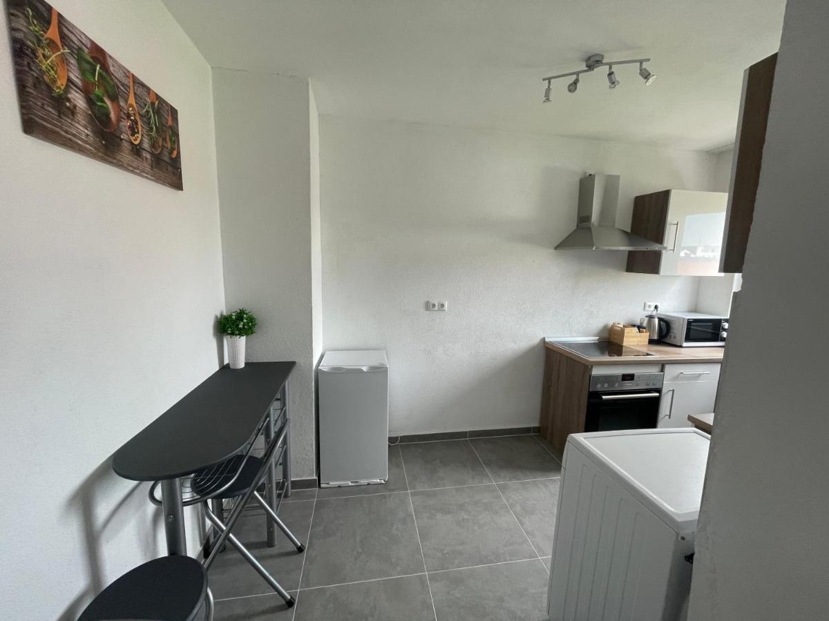Perfekte 1,5 Wohnung Zentral In Leonberg Gegenueber Einkaufzentrum ภายนอก รูปภาพ